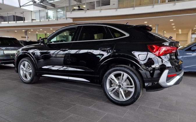 Audi Q3 Sportback cena 240700 przebieg: 10, rok produkcji 2024 z Łęknica małe 781